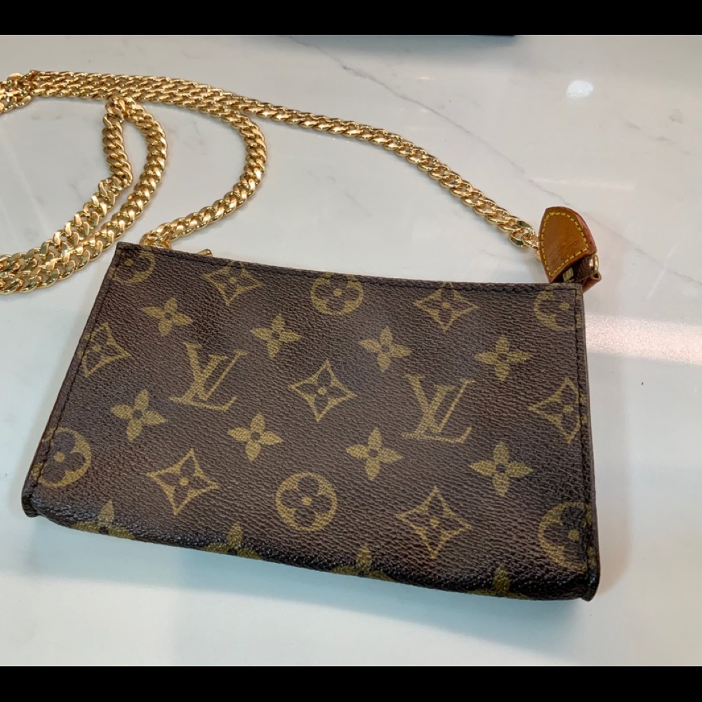 Louis Vuitton Brown Monogram Crossbody Pouch with Gold Chain - Picture 8 of 8